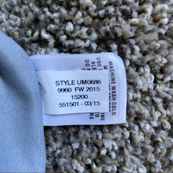 University of Chicago Men’s Under Armour Tshirt - Picture 2 of 10